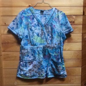 VGUC Barco uniforms scrub top